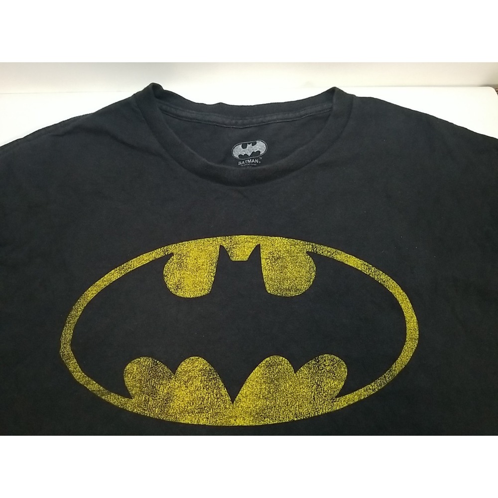 DC Comics Batman Short Sleeve Graphic Print T-Shirt 2XL‎ Black Bat Symbol